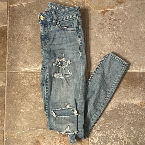 American Eagle Super Stretch Ripped Jeans - Picture 1 of 9